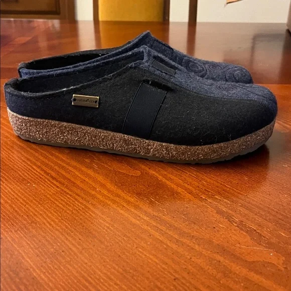 NWOT Haflinger Magic Wool Felt clog slippers 40 navy blue 100% wool - Picture 2 of 8